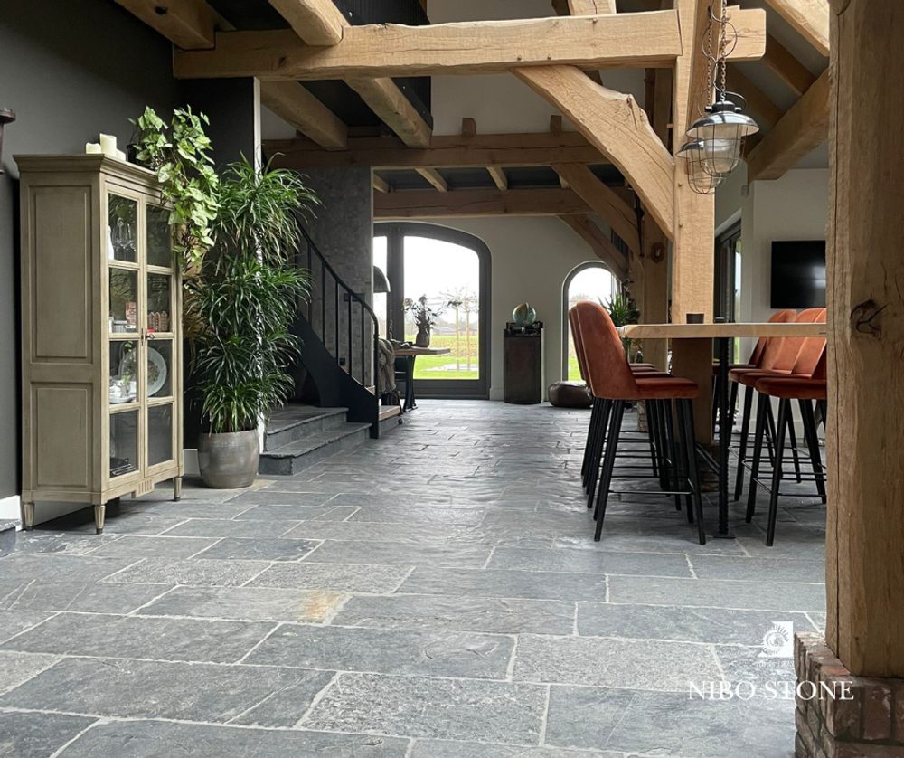 Vieux carbo natuursteen keukenvloer nibo stone