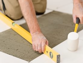 Het leggen van terrastegels Nibo Stone 8