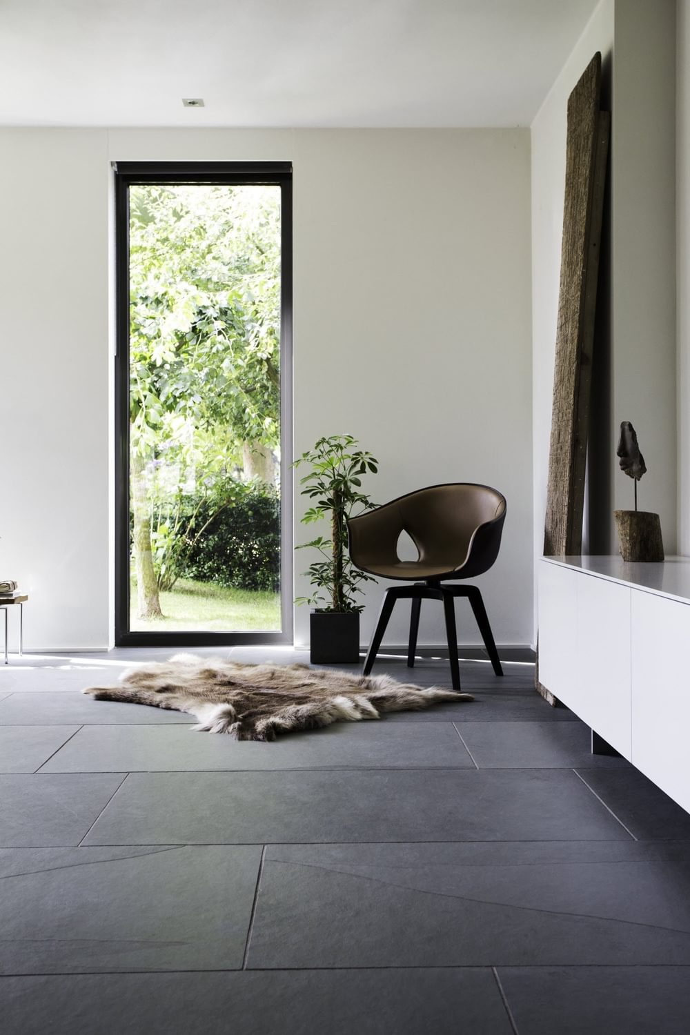 Himalaya grey Nibo Stone 1 1500 2250 85