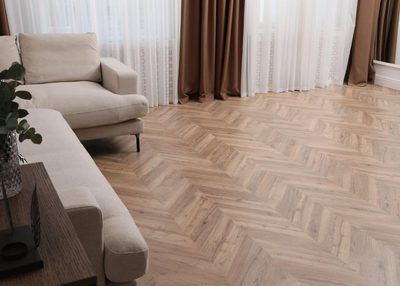 PVC vloer visgraat met vloerverwarming