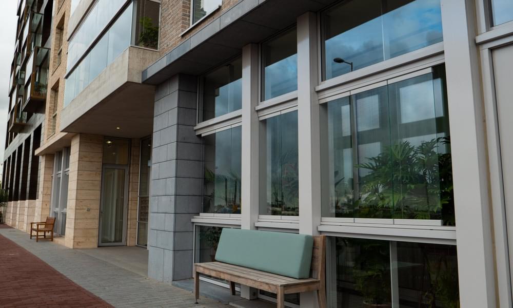 Nibo Stone Altenberger Travetin En Belgisch Hardsteen Geschuurd Kopblok Hofgebouw Fase 2