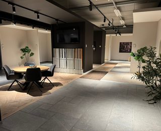 PHOTO 2023 11 22 19 49 00