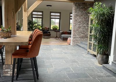 Vieux Carbo natuursteen vloer Nibo Stone
