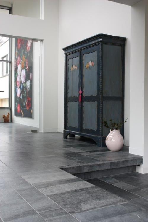 Organic gris nibo stone 2